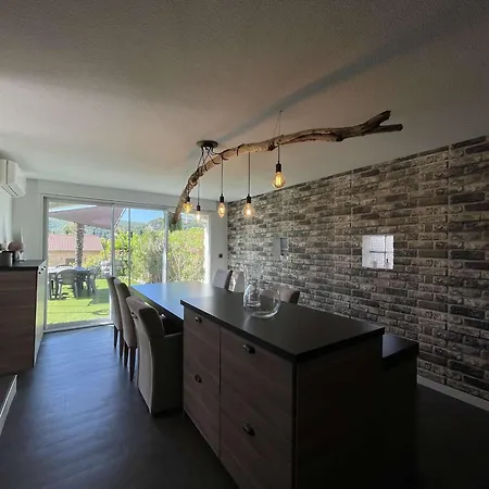 Maison Climatisee Avec Jardin Pres Du Centre De Pont D'arc - 6 Couchages - Fr-1-382-112 Holiday home *